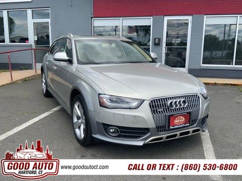 Used 2015 Audi A4 Premium Plus w/ Technology Package AWD/4WD image 3