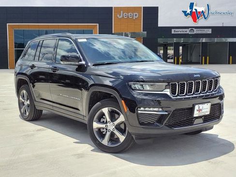 Used 2023 Jeep Grand Cherokee 4WD 4xe image 1