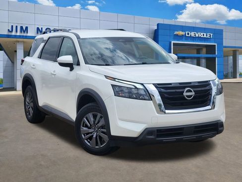 Used 2025 Nissan Pathfinder SV AWD/4WD image 1