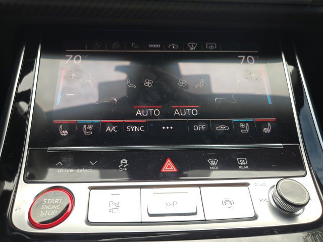 Used 2024 Audi SQ8 Prestige AWD/4WD image 35