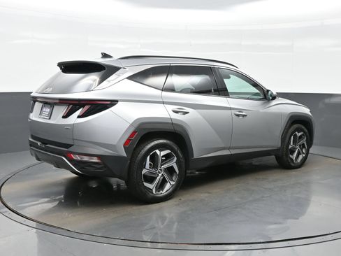 Certified 2023 Hyundai Tucson Limited AWD/4WD image 6
