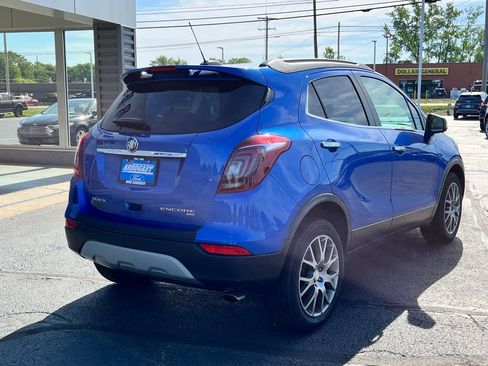 Used 2018 Buick Encore Sport Touring AWD/4WD image 4
