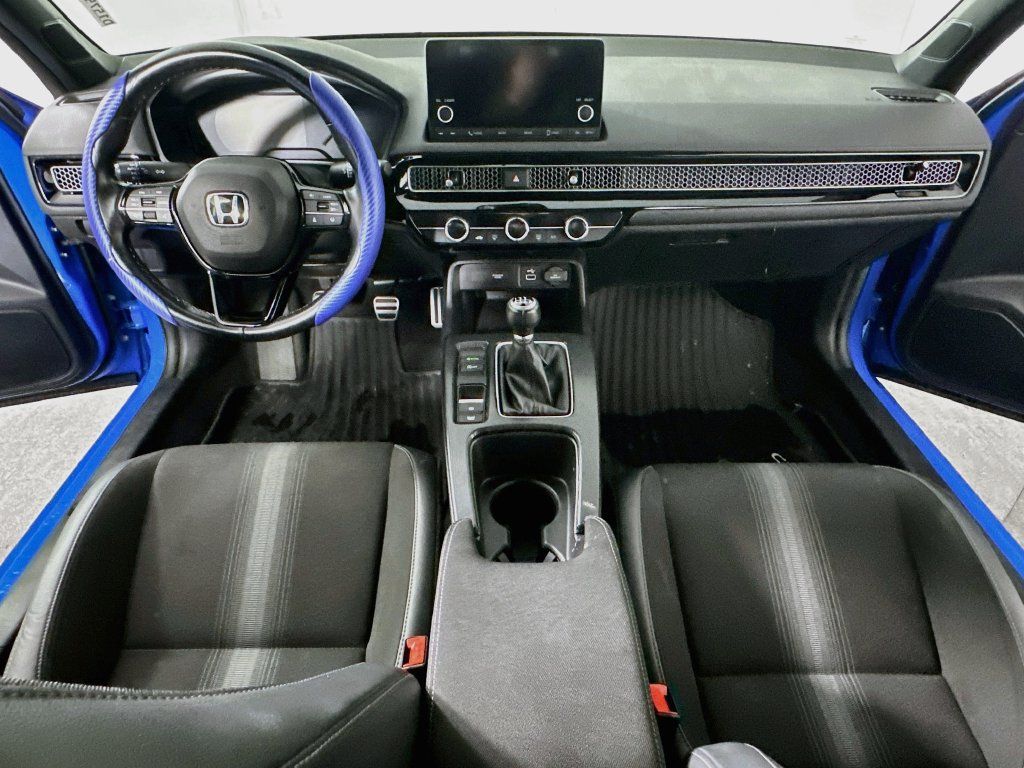 Used 2023 Honda Civic Sport image 18