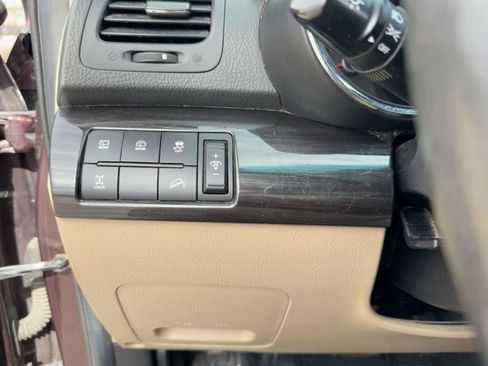 Used 2012 Kia Sorento LX image 17