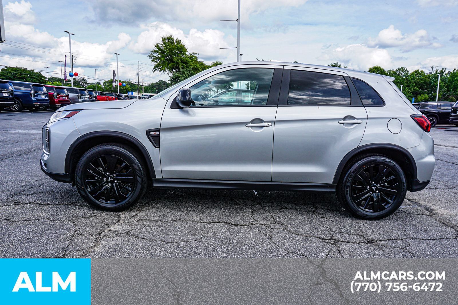 Used 2025 Mitsubishi Outlander Sport SE AWD/4WD image 9