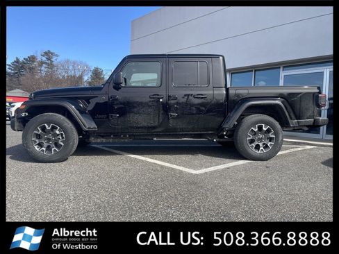 New 2026 Jeep Gladiator Sport image 2