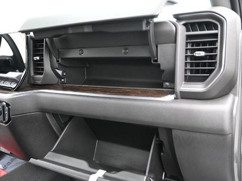 New 2026 GMC Sierra 2500 SLE image 35