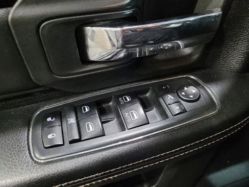 Used 2017 RAM 1500 Rebel w/ Luxury Group AWD/4WD image 27