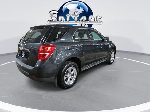 Used 2017 Chevrolet Equinox LS image 8