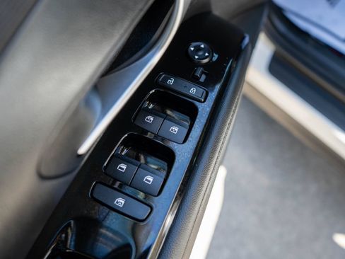 Used 2022 Hyundai Tucson Limited AWD/4WD image 18