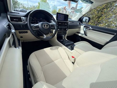 Certified 2023 Lexus GX 460 Premium w/ Accessory Package image 20