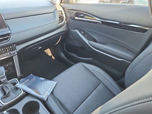 New 2026 Kia Seltos EX image 9