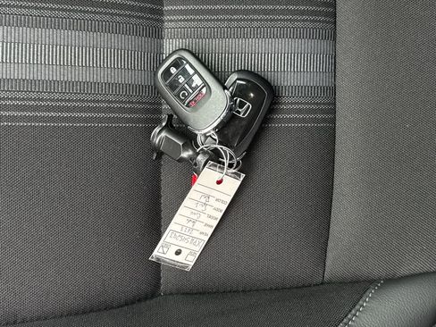 Used 2023 Honda Civic Sport image 29