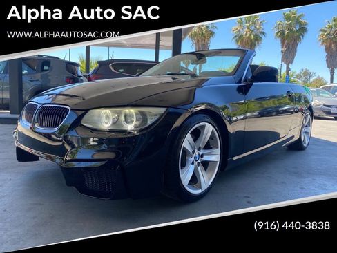 Used 2011 BMW 328i Convertible RWD image 1