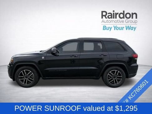 Used 2019 Jeep Grand Cherokee Trailhawk AWD/4WD image 4