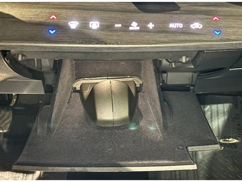 Used 2023 Nissan Ariya Venture+ image 34