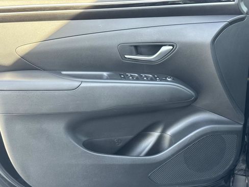 Used 2023 Hyundai Tucson SEL image 17