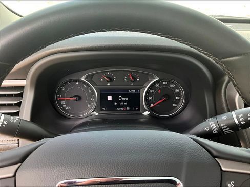 Used 2023 GMC Acadia AT4 w/ LPO, Floor Liner Package AWD/4WD image 15