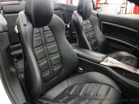 Used 2013 Ferrari California image 36