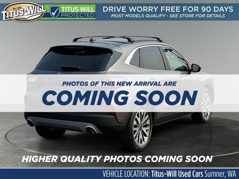 Used 2021 Ford Escape Titanium AWD/4WD image 4