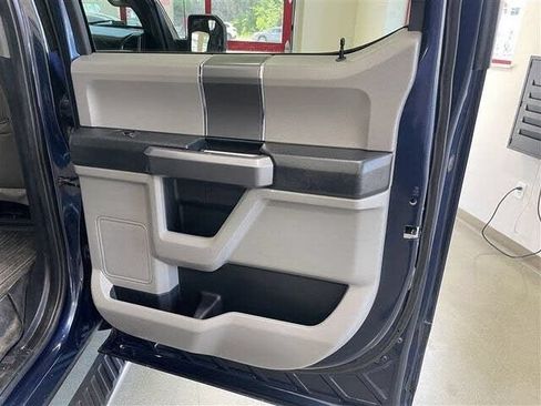 Used 2019 Ford F150 XLT w/ Equipment Group 302A Luxury AWD/4WD image 25