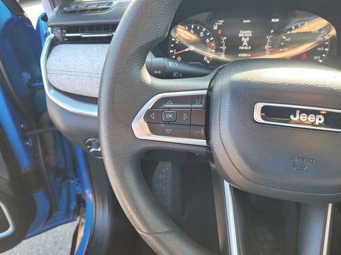 Used 2023 Jeep Compass Sport AWD/4WD image 22