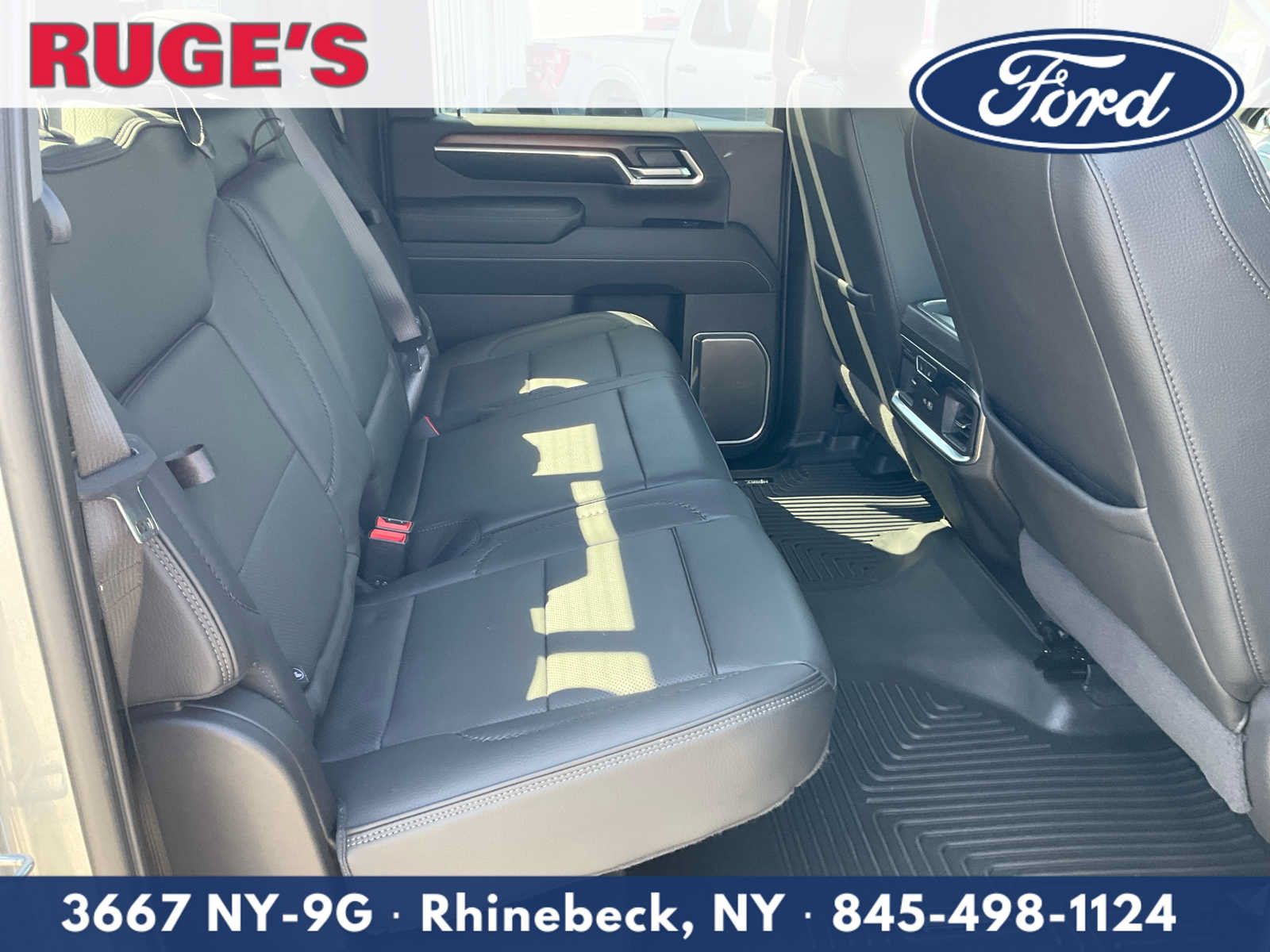 Used 2024 GMC Sierra 2500 Denali w/ Denali Reserve Package AWD/4WD image 17