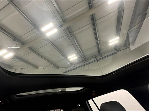 Used 2022 Mercedes-Benz GLB 250 image 20