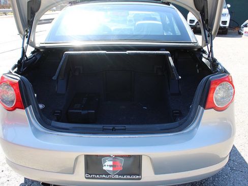 Used 2009 Volkswagen Eos Komfort image 40