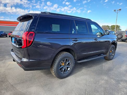 New 2026 Ford Expedition Tremor image 13