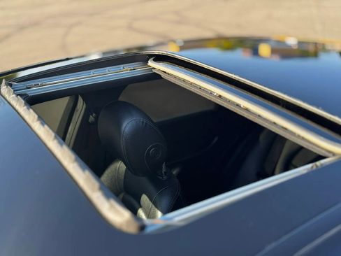 Used 2020 Mercedes-Benz C 300 Sedan image 9