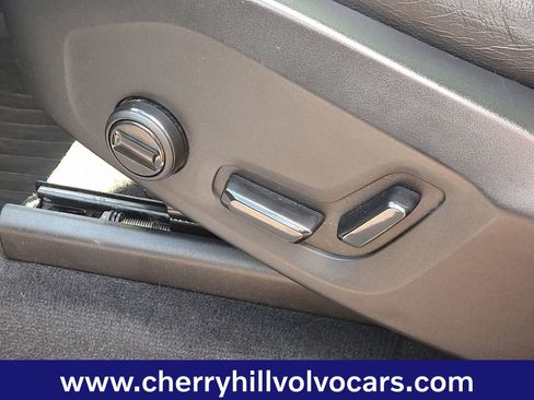 Certified 2024 Volvo XC90 B5 Core w/ Protection Package Premier image 27