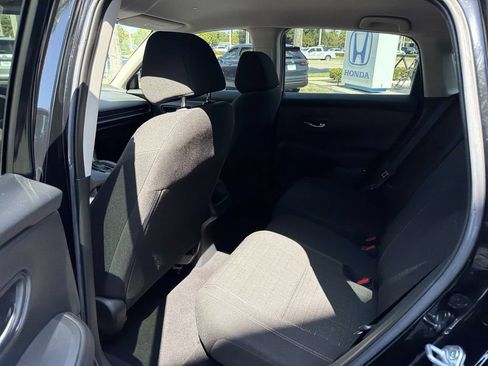 Certified 2024 Honda HR-V LX image 23