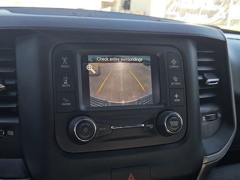 Used 2024 RAM 2500 Tradesman w/ Chrome Appearance Group image 20