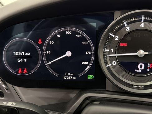 Certified 2022 Porsche 911 Targa 4S image 51