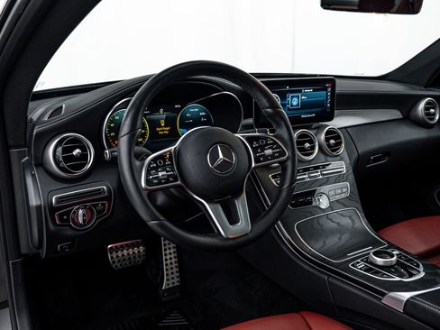 Used 2023 Mercedes-Benz C 300 C 300 image 9