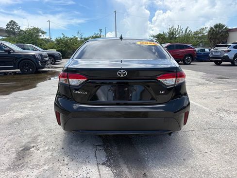 Used 2020 Toyota Corolla LE FWD image 4