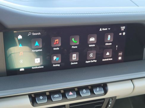 Certified 2025 Porsche 911 Carrera image 17