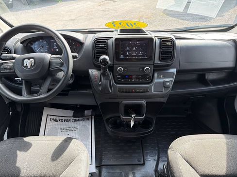 Used 2023 RAM ProMaster 2500 FWD image 6