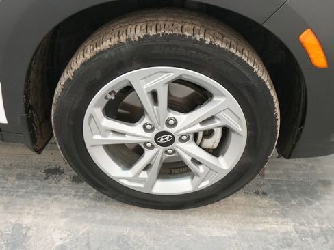 Used 2023 Hyundai Kona SEL image 11