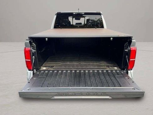 Used 2024 Toyota Tacoma SR5 image 10