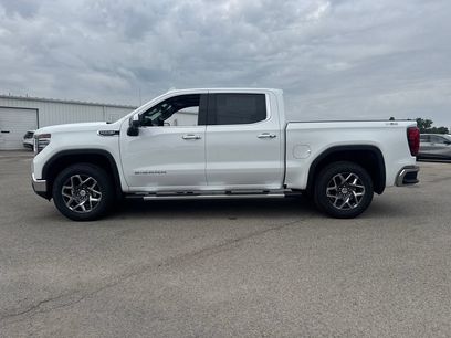 New 2026 GMC Sierra 1500 SLT w/ SLT Premium Plus Package