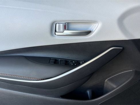 Used 2025 Toyota Corolla FX w/ Convenience Package image 11