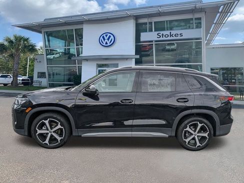 New 2026 Volkswagen Tiguan SE FWD image 7