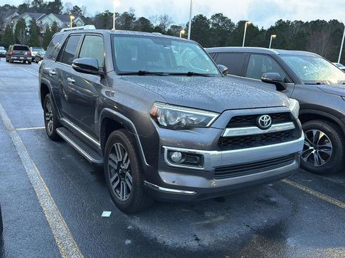 Used 2018 Toyota 4Runner Limited image 5
