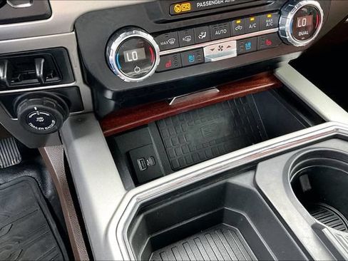 Used 2022 Ford F350 King Ranch w/ King Ranch Ultimate Package AWD/4WD image 25