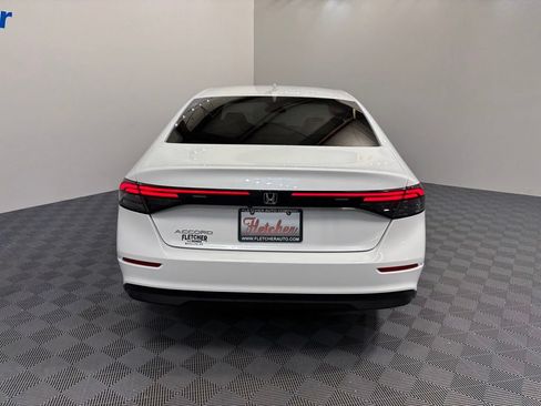 Certified 2024 Honda Accord LX image 5