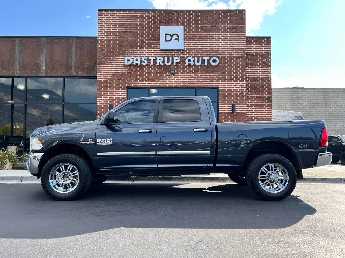 Used 2013 RAM 3500 Big Horn AWD/4WD image 3