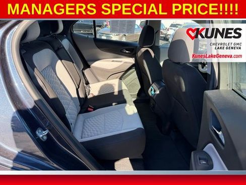 Used 2018 Chevrolet Equinox LS image 16