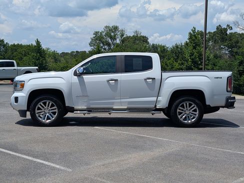 Used 2017 GMC Canyon SLT w/ Driver Alert Package AWD/4WD image 6
